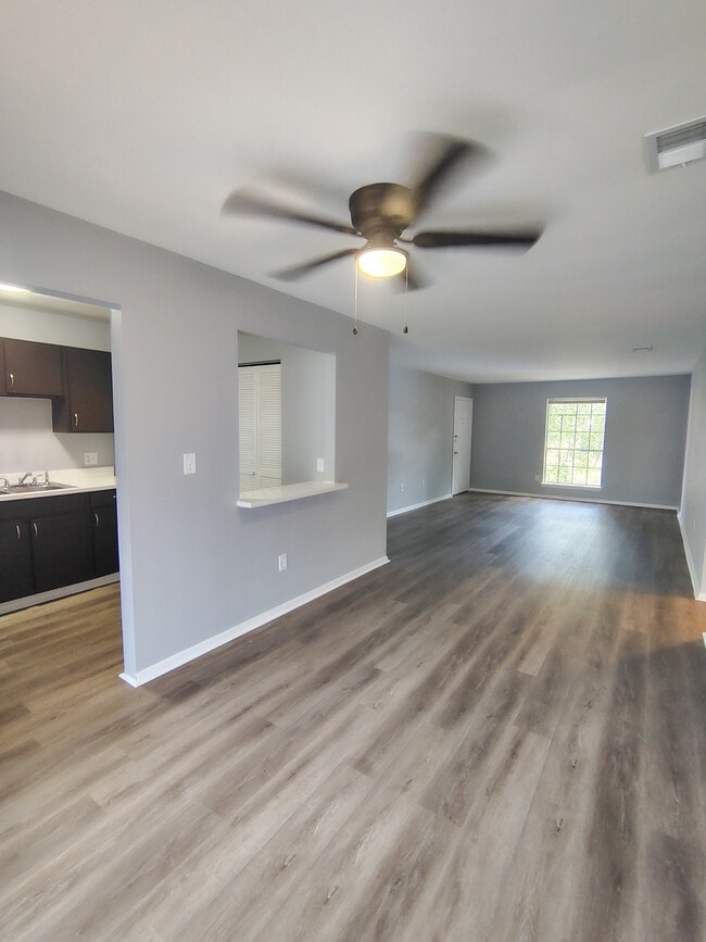 Building Photo - 3630 Ranch Rd