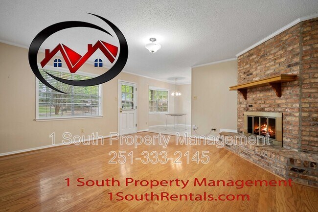 Building Photo - 2205 Woodhillcrest Dr