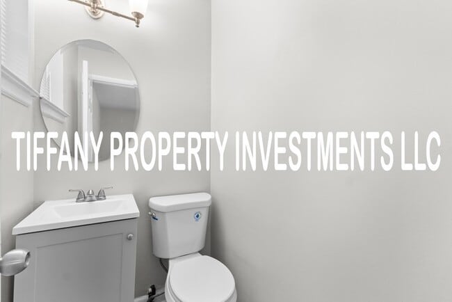 Building Photo - 317 Amon Ln