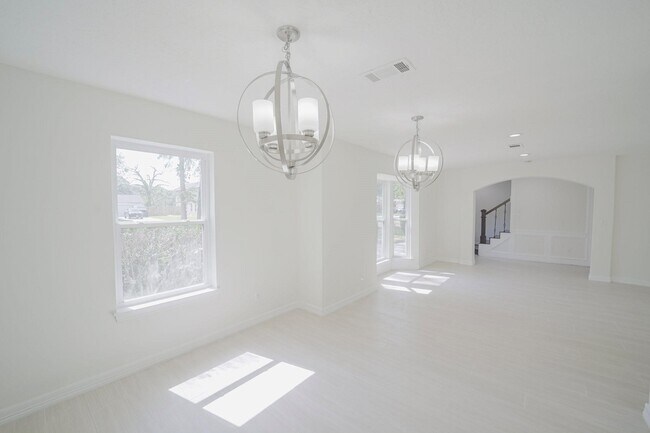 Building Photo - 1419 Chestnut Ridge Rd