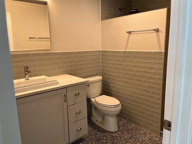 Building Photo - 8303 Burrell Dr