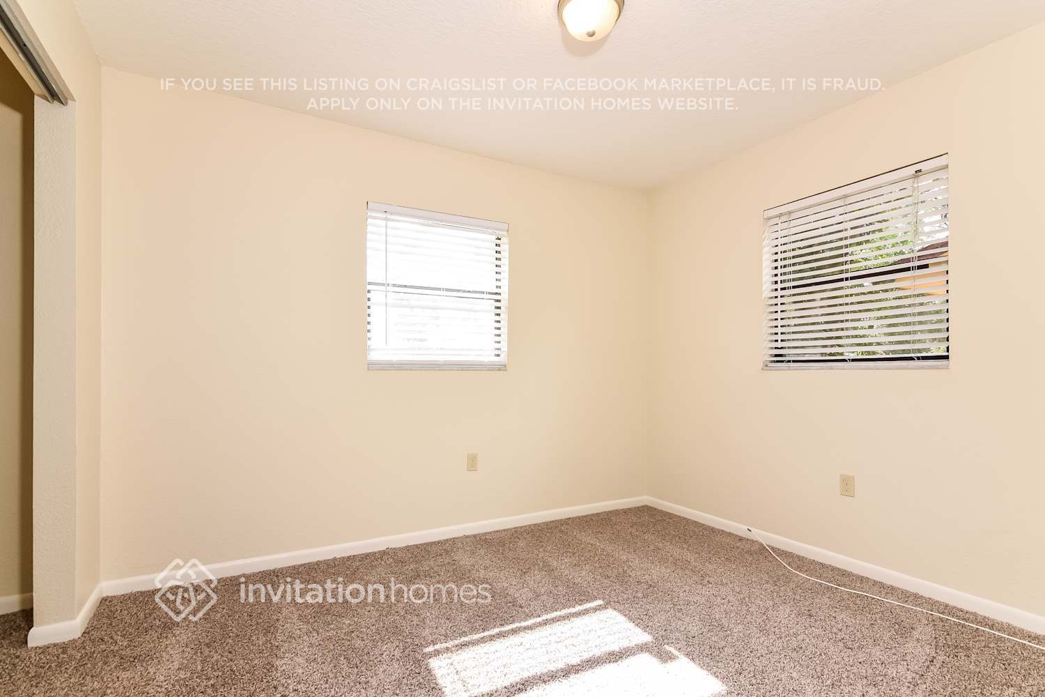 Building Photo - 4113 E Okara Rd