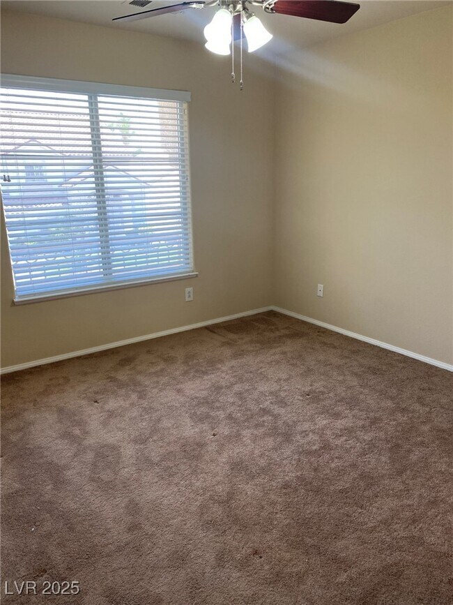 Building Photo - 436 Beardsley Cir