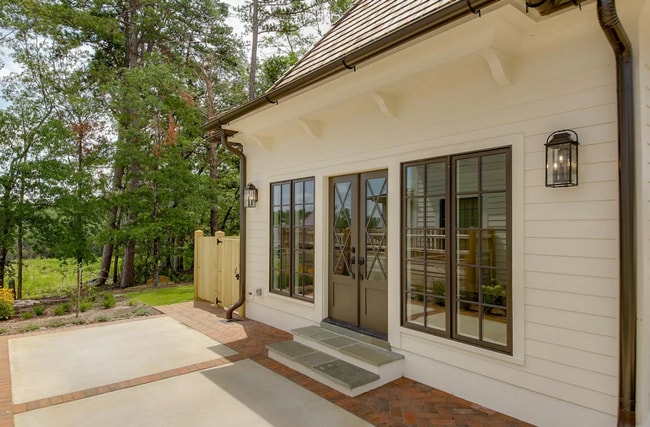 Building Photo - Greenville - 2Bd/2Ba, 995 SF