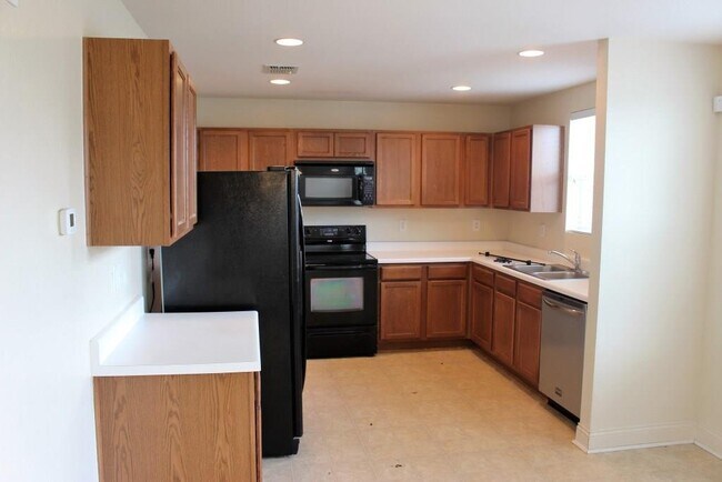 Building Photo - 9108 Old Clydesdale Dr