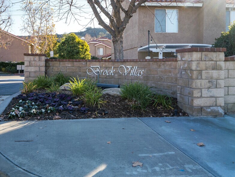 Building Photo - 28154 Bobwhite Cir