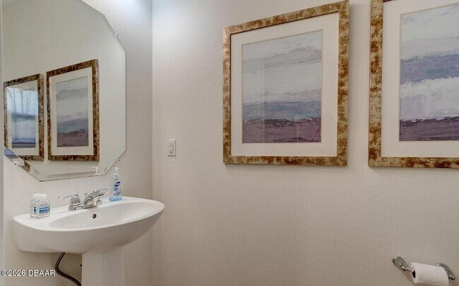 Building Photo - 6 Bella Vita Way