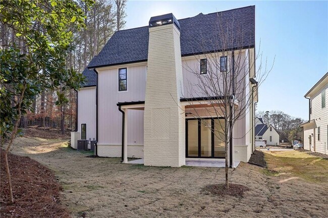 Building Photo - 10365 Waters Rd