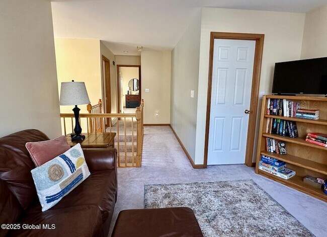 Building Photo - 1 Inlander Rd