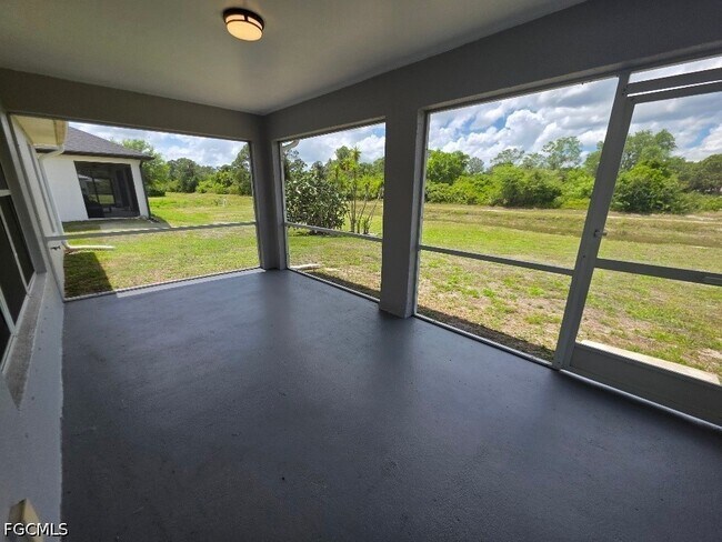 Building Photo - 6135 Higgins Ave