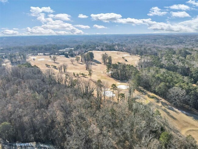 Building Photo - 1571 Blvd Lorraine SW