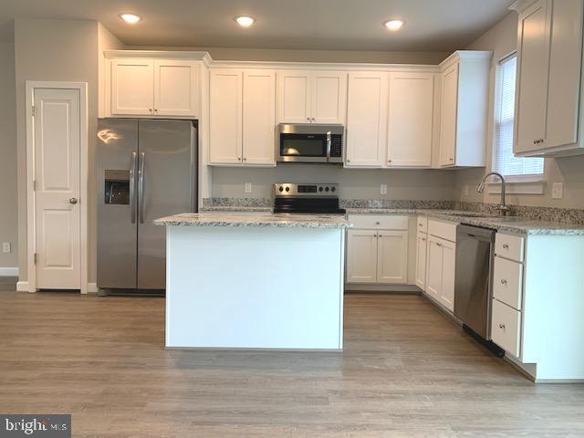 Building Photo - 75 Andrews Pl