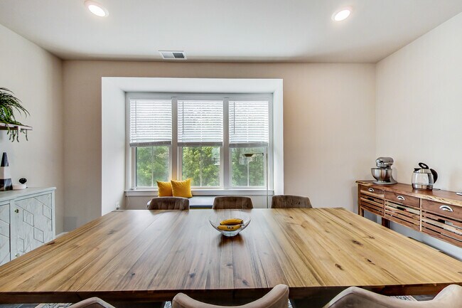 Building Photo - 12845 Milling Stone Terrace