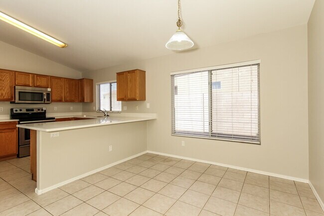 Building Photo - 11257 Eden McKenzie Cir