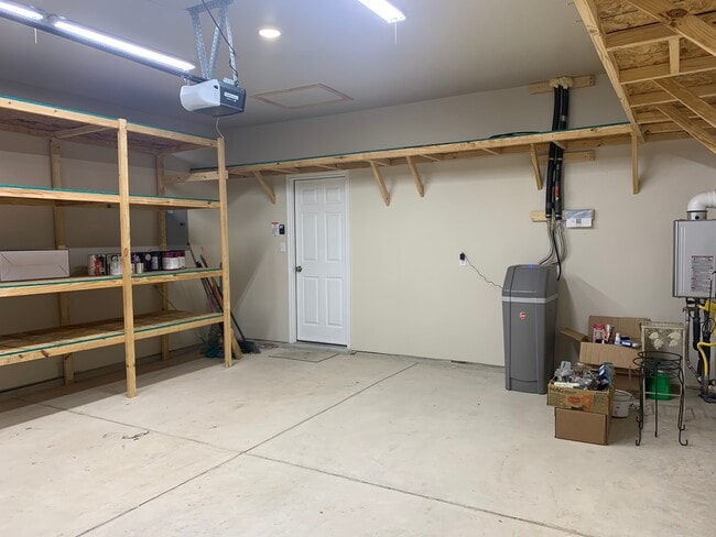 Building Photo - 11837 Snowy River