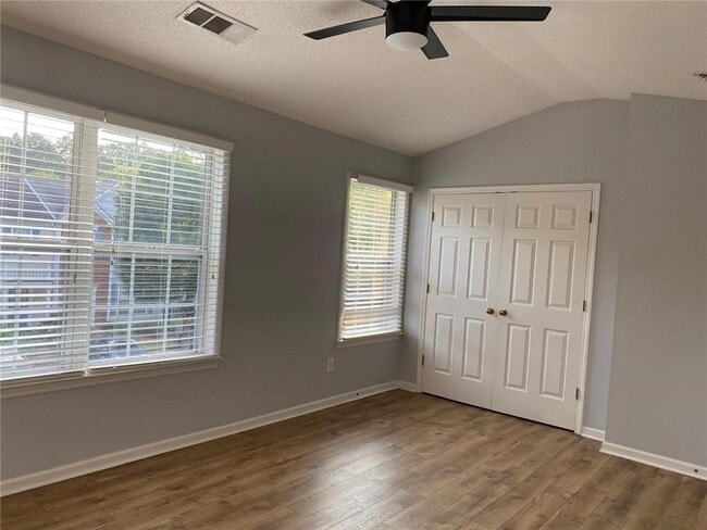 Building Photo - 4645 Valais Ct