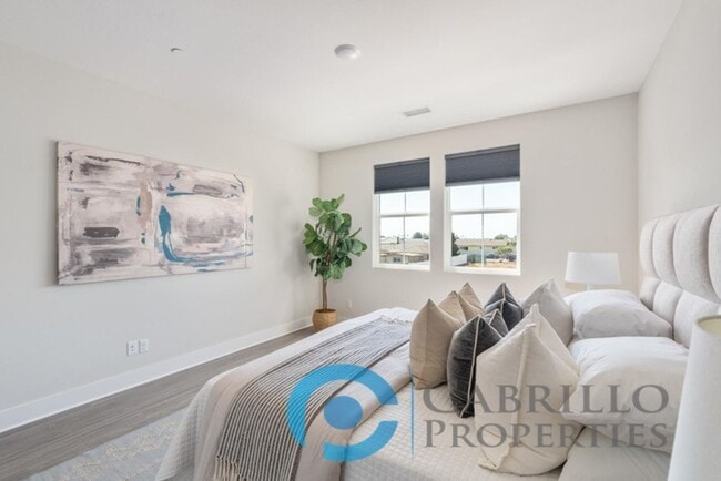 Building Photo - Brand New 1bd/1ba Home w/Private Yard, Central AC, & In Unit Laundry