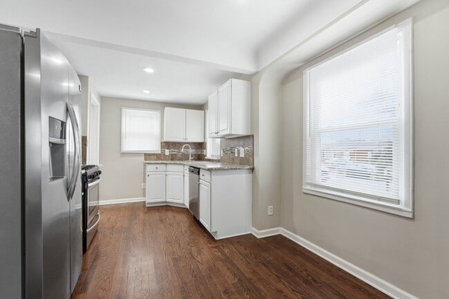 Building Photo - 4669 17th St