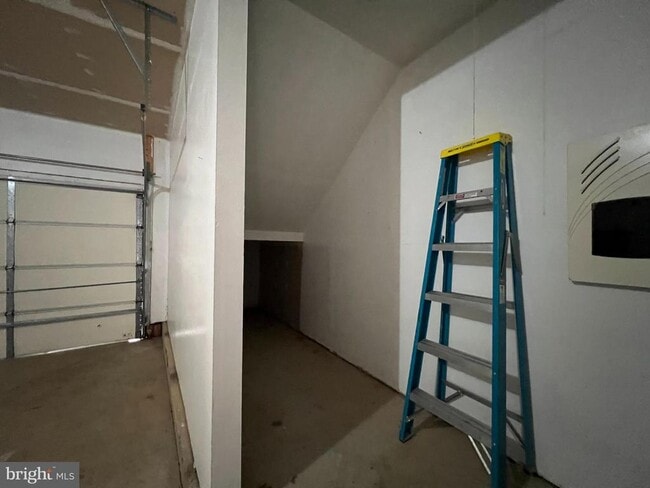 Building Photo - 12579 Scenic Ridge Trail