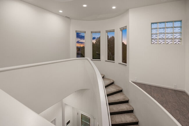 Building Photo - 1146 Country Ridge Dr