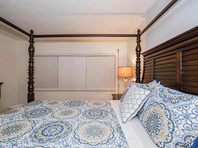 Building Photo - 4200 N Hwy A1A