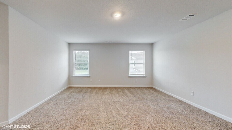 Building Photo - 3302 Bridgewood Dr
