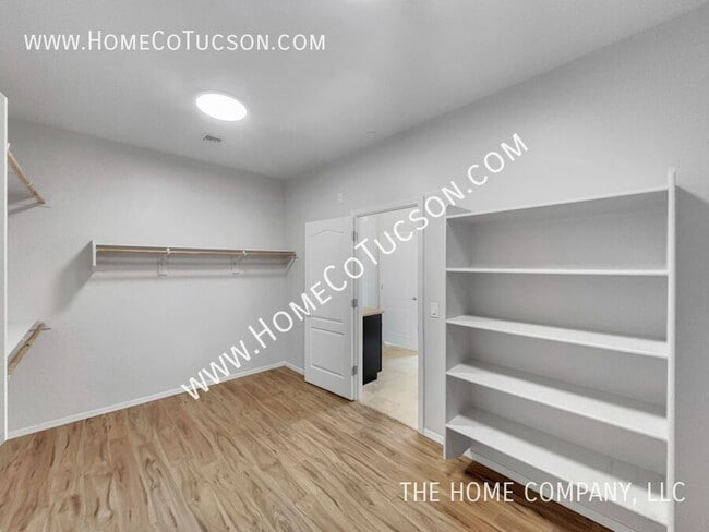 Building Photo - 11500 N Vista Ranch Pl