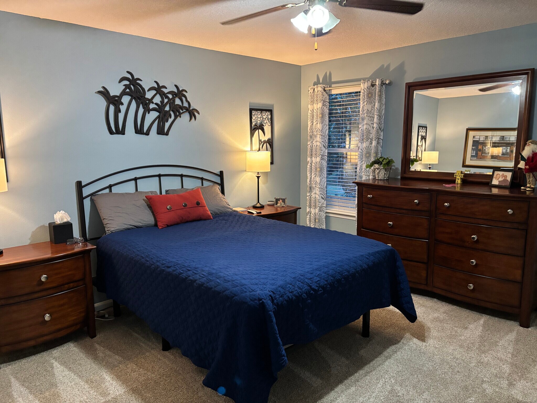 Building Photo - 454 Scrub Jay Dr