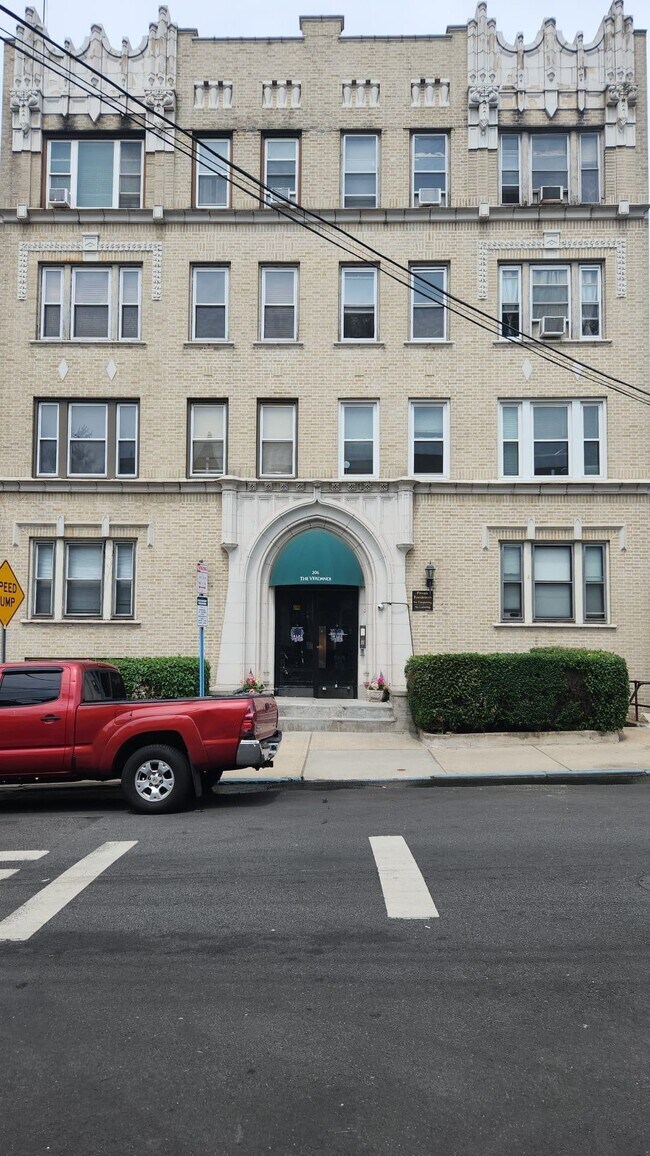 206 Jewett Ave 206 Jewett Ave Jersey City NJ 07304 Apartment Finder