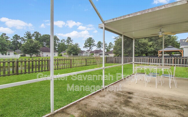 Building Photo - 141 Nandina Wy