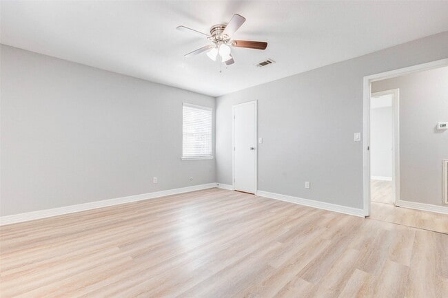 Building Photo - 18526 Fenske Rd