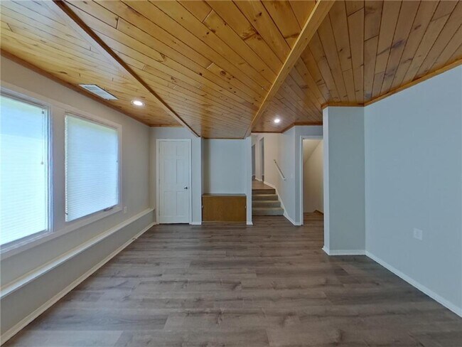Building Photo - 13638 Elkwood Dr