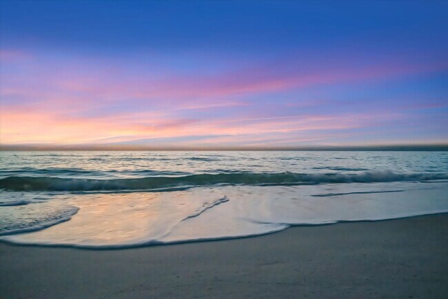 Building Photo - 6406 Gulf Dr