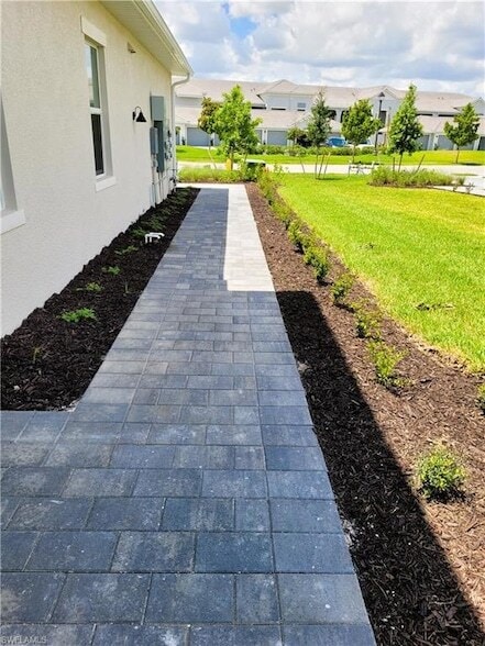 Building Photo - 6044 Ellerston Wy