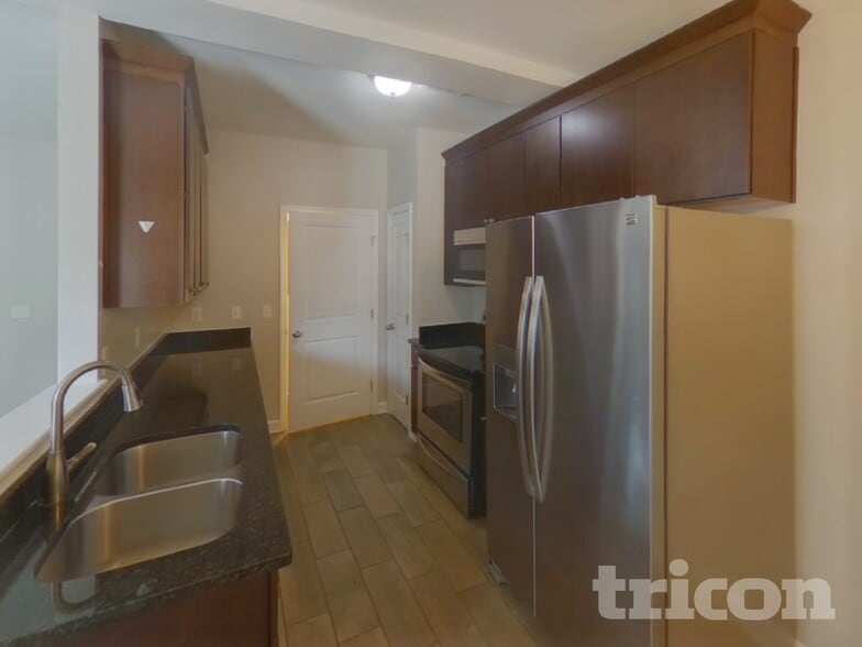 Building Photo - 2165 Cason Ln