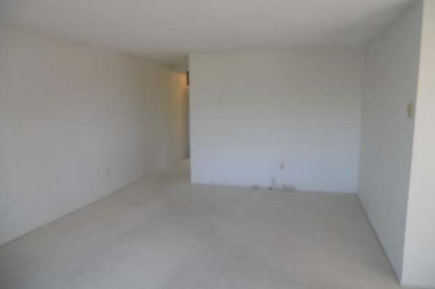 Building Photo - 8777 Coral Springs Ct