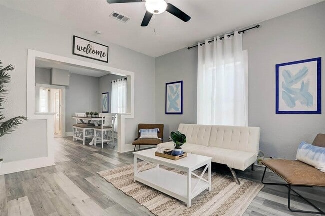 Building Photo - 4017 M Ave