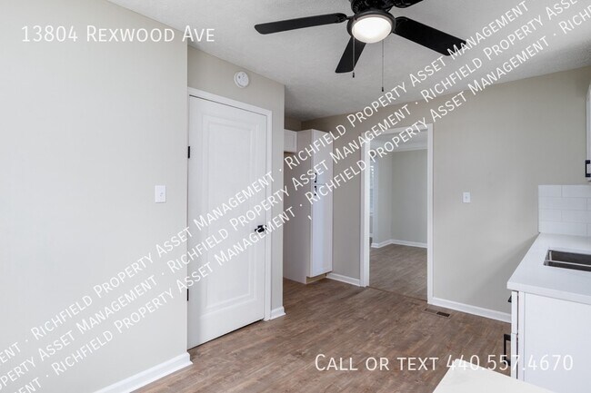 Building Photo - 13804 Rexwood Ave