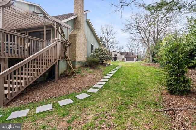 Building Photo - 1329 Colvin Forest Dr