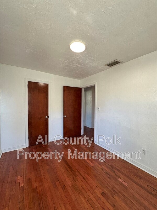 Building Photo - 745 E Valencia St