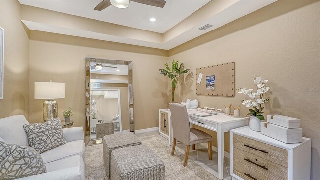 Building Photo - 12390 Wellen Golf St