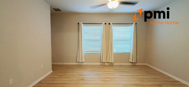 Building Photo - 17948 Passionflower Cir