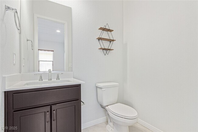 Building Photo - 298 Nine Mile Creek Dr