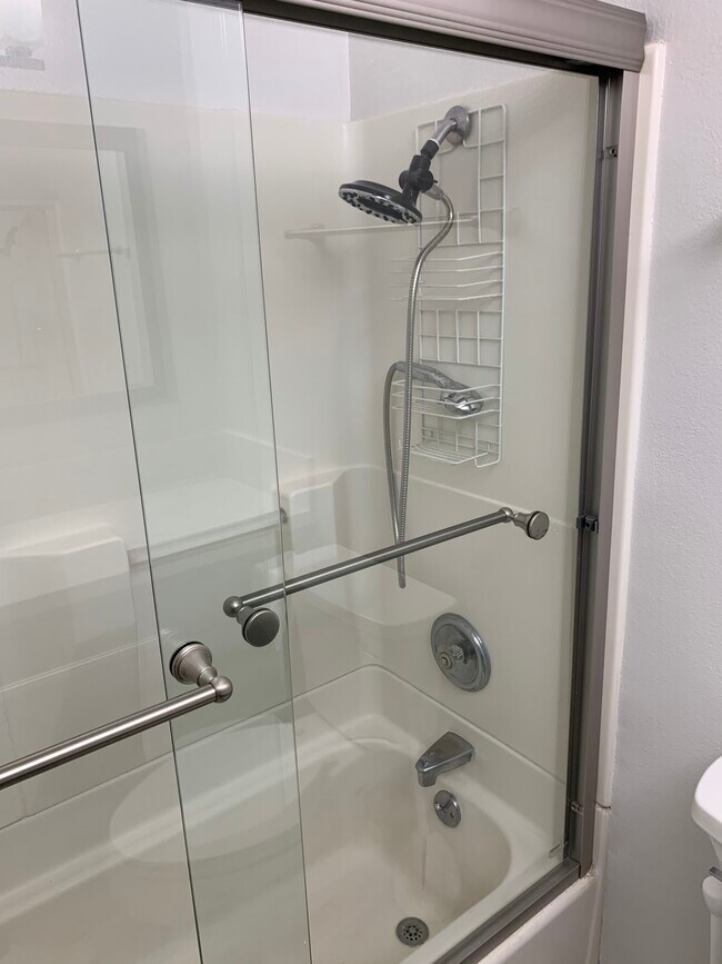 Building Photo - 12200 Montecito Rd