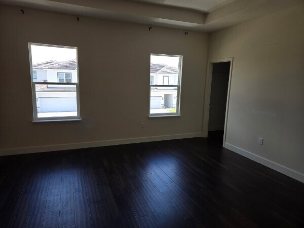 Building Photo - 922 Centaury Dr