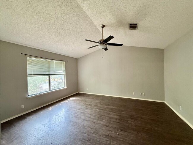 Building Photo - 16801 Langland Rd