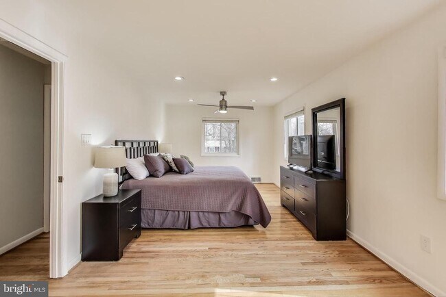 Building Photo - 14316 Woodcrest Dr