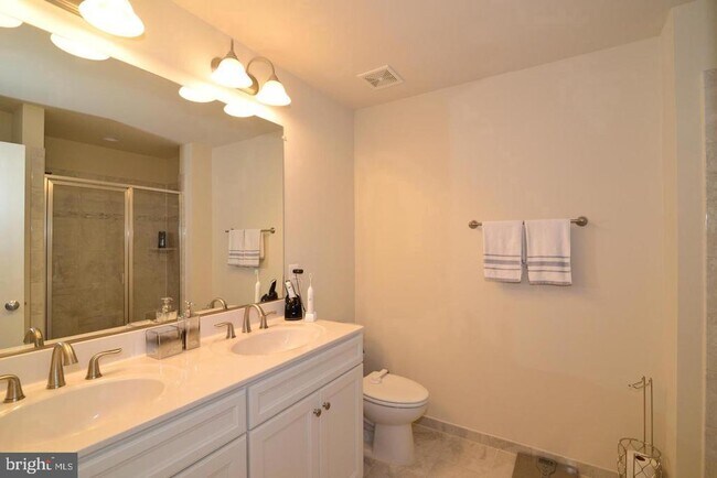 Building Photo - 6836 William White Way