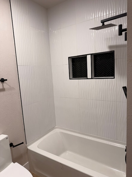 Building Photo - 1014 E McKinley St