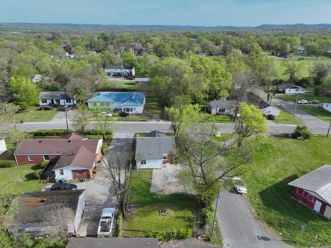 Building Photo - Updated 2BR/2BA Home | Rare Second Bath, Efficient Layout